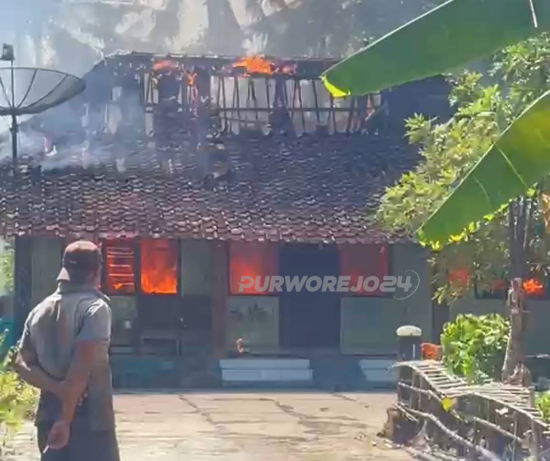 Tampak rumah warga di Ketangi yang terbakar