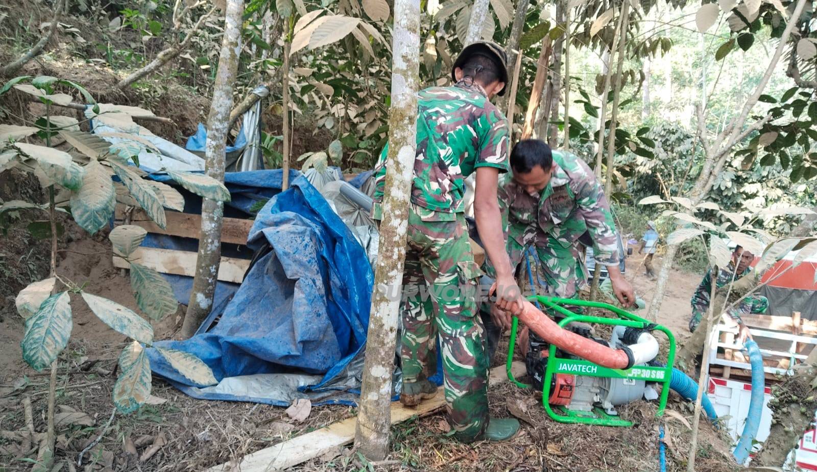 Suplay air untuk pekerjaan TMMD