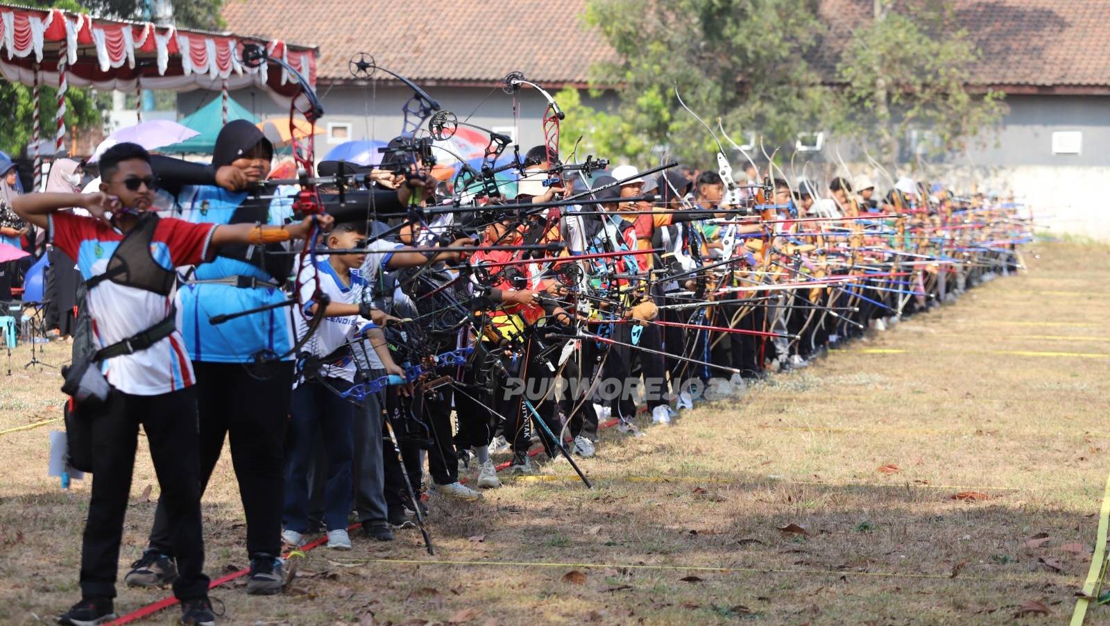Atlit panahan saat ikut kegiatan