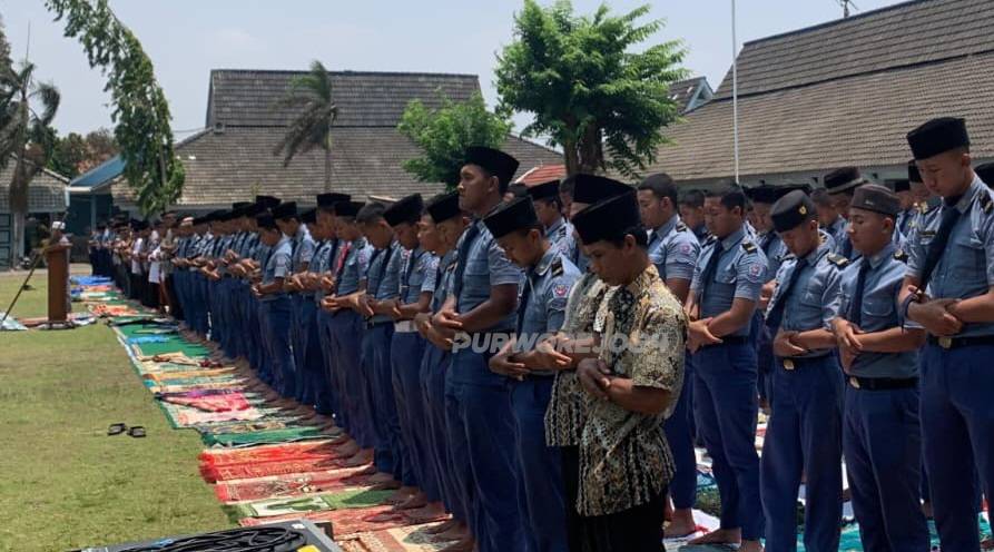 Saat kegiatan sholat berjamaah